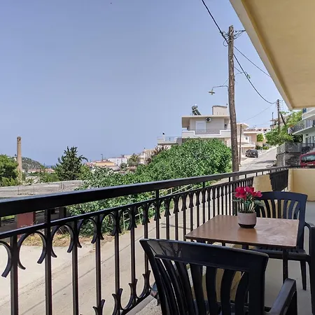 Tonia's Place Tatil Evi *