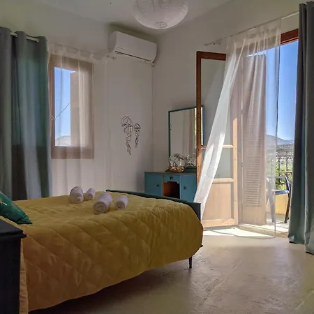 Tonia's Place Tatil Evi