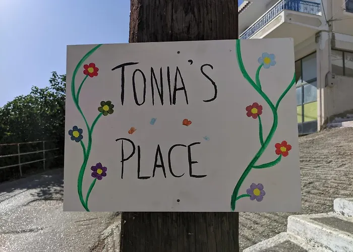 Tonia's Place * Ermioni